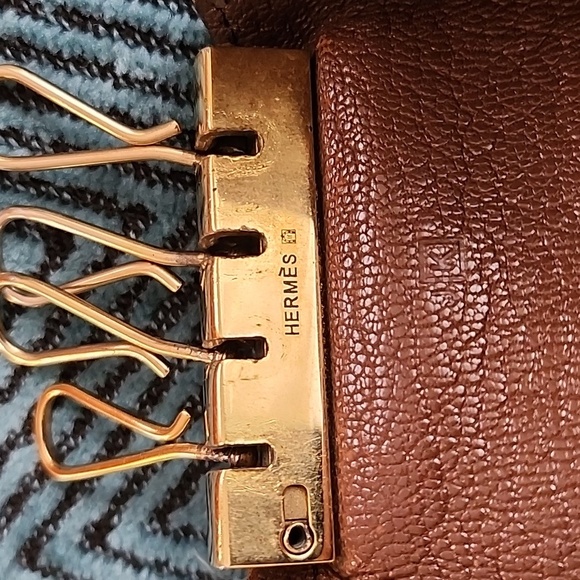HERMES 🌟 Bearn key holder chain 4 hooks case brown leather Authentic - Picture 6 of 9
